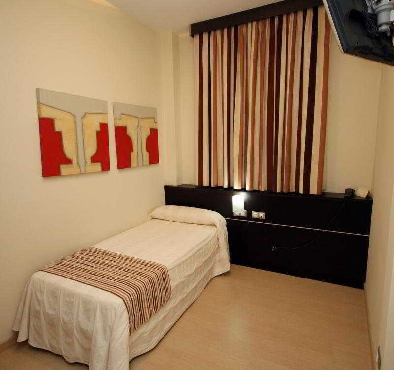 Hotel Leon Tierra De Vinos La Palma Del Condado Exteriör bild